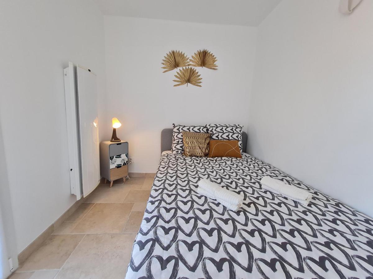 Bel Appartement Renove, Avec Terrasse Et Piscine La Croix-Valmer Exterior foto